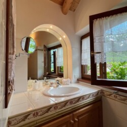 bagno baita Tomasei Valle dei Mocheni