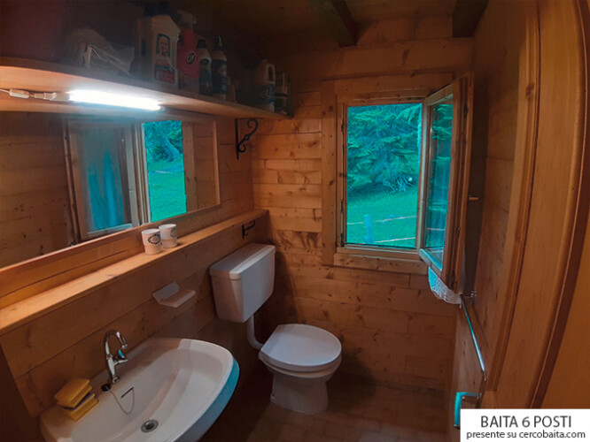 baita Marmarole bagno