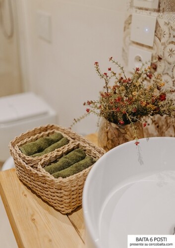 baita Sant Orsola Terme bagno