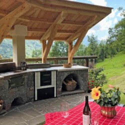 cucina esterna baita Tomasei