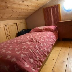 stanza da letto baita Fedai