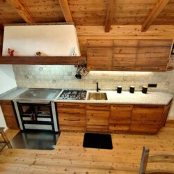 Baita Jamon cucina in legno