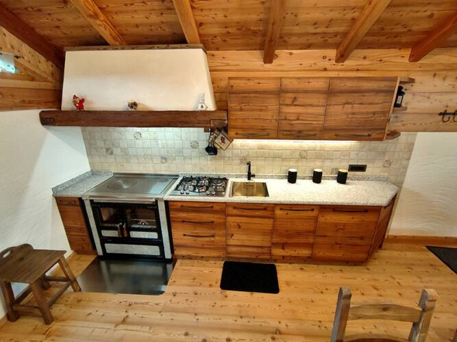 Baita Jamon cucina in legno
