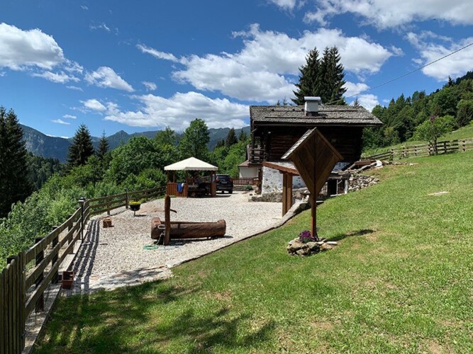 Baita Mandini estate vacanza montagna