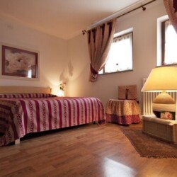 Casa delle Rose stanza matrimoniale