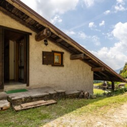 Sella Giudicarie baita in affitto
