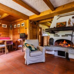 baita soggiorno caminetto Casa da Mont Plazze