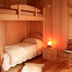 camera in legno baita Prennstoll Hof.